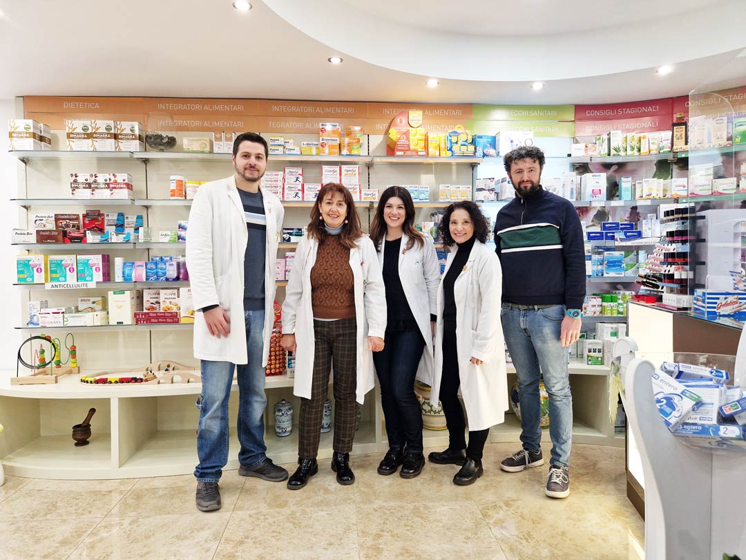 Team della Farmacia Santa Chiara